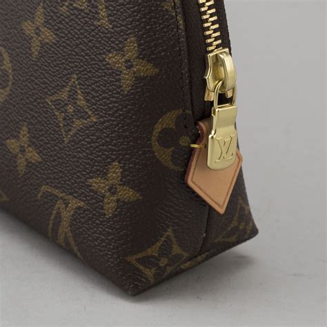 lv cosmetic pouch gm|louis vuitton cosmetic pouch red.